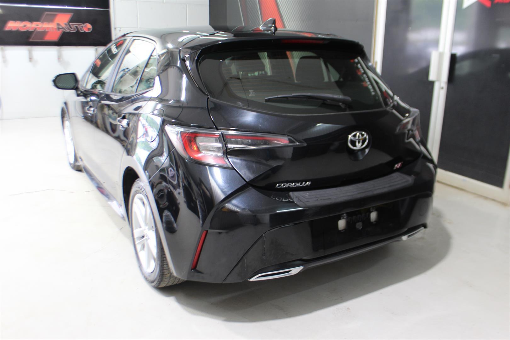 Toyota Corolla Hatchback 2019 - Image 8