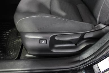 Toyota Corolla Hatchback 2019 - Thumbnail 12