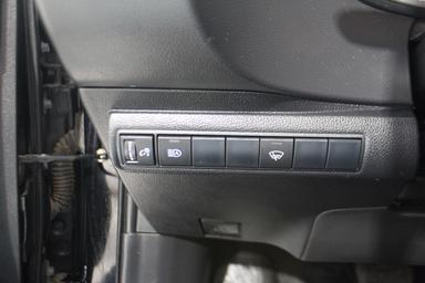 Toyota Corolla Hatchback 2019 - Thumbnail 13