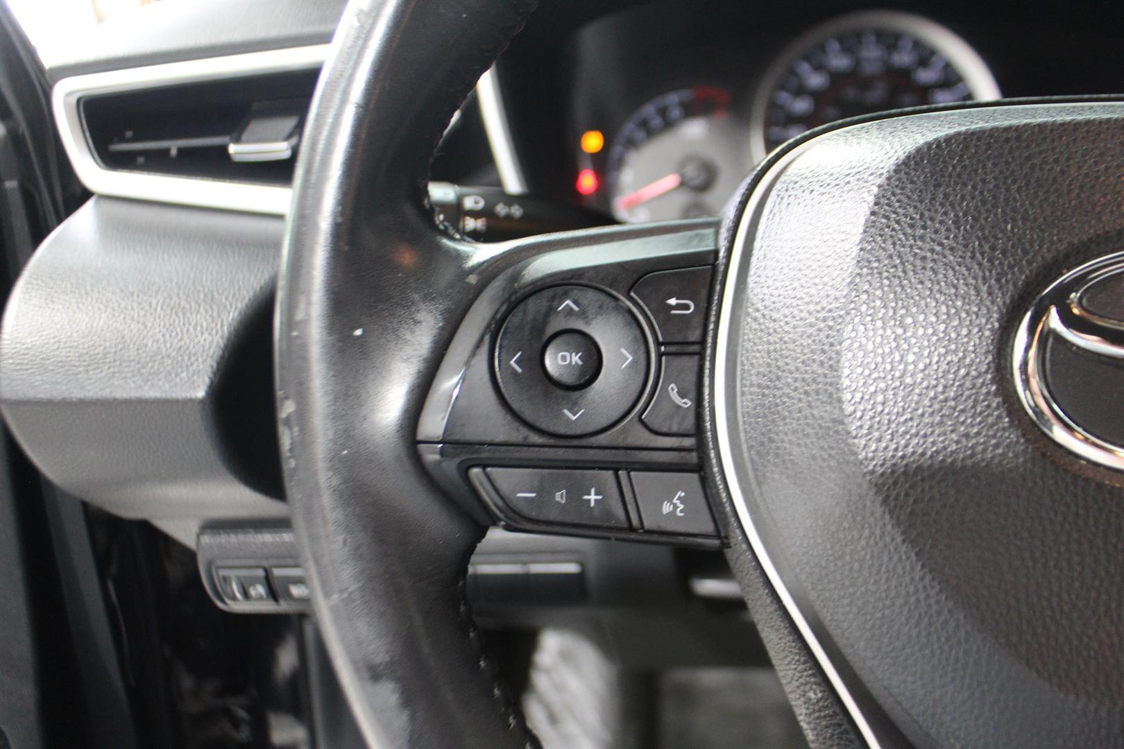 Toyota Corolla Hatchback 2019 - Image 16