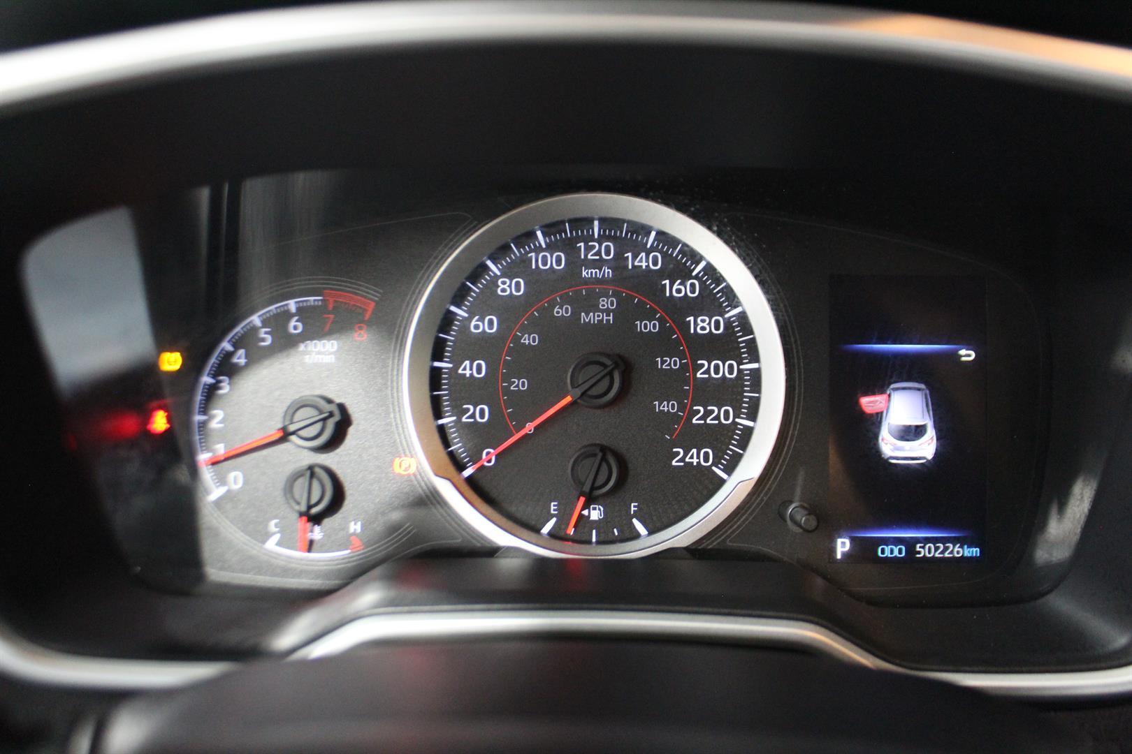 Toyota Corolla Hatchback 2019 - Image 18