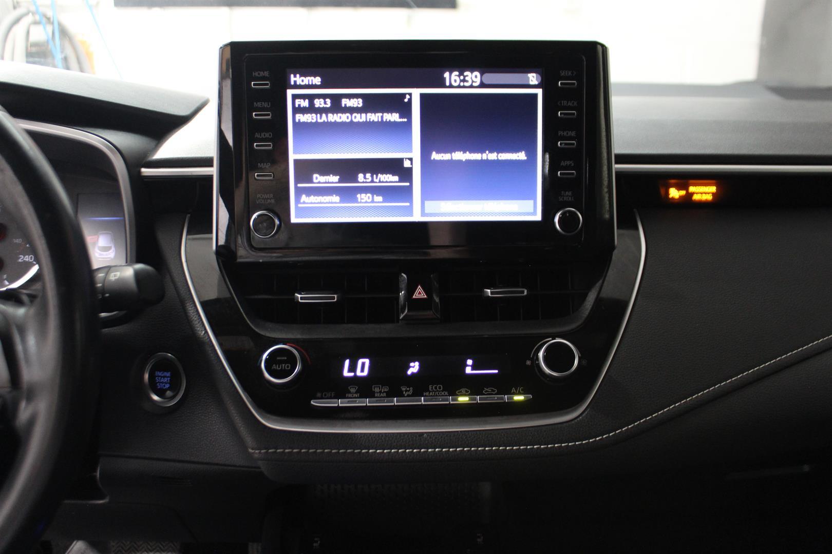 Toyota Corolla Hatchback 2019 - Image 19