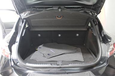 Toyota Corolla Hatchback 2019 - Thumbnail 26