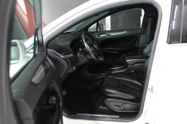 Lincoln MKC 2019 - Thumbnail 11