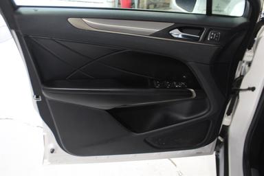 Lincoln MKC 2019 - Thumbnail 10