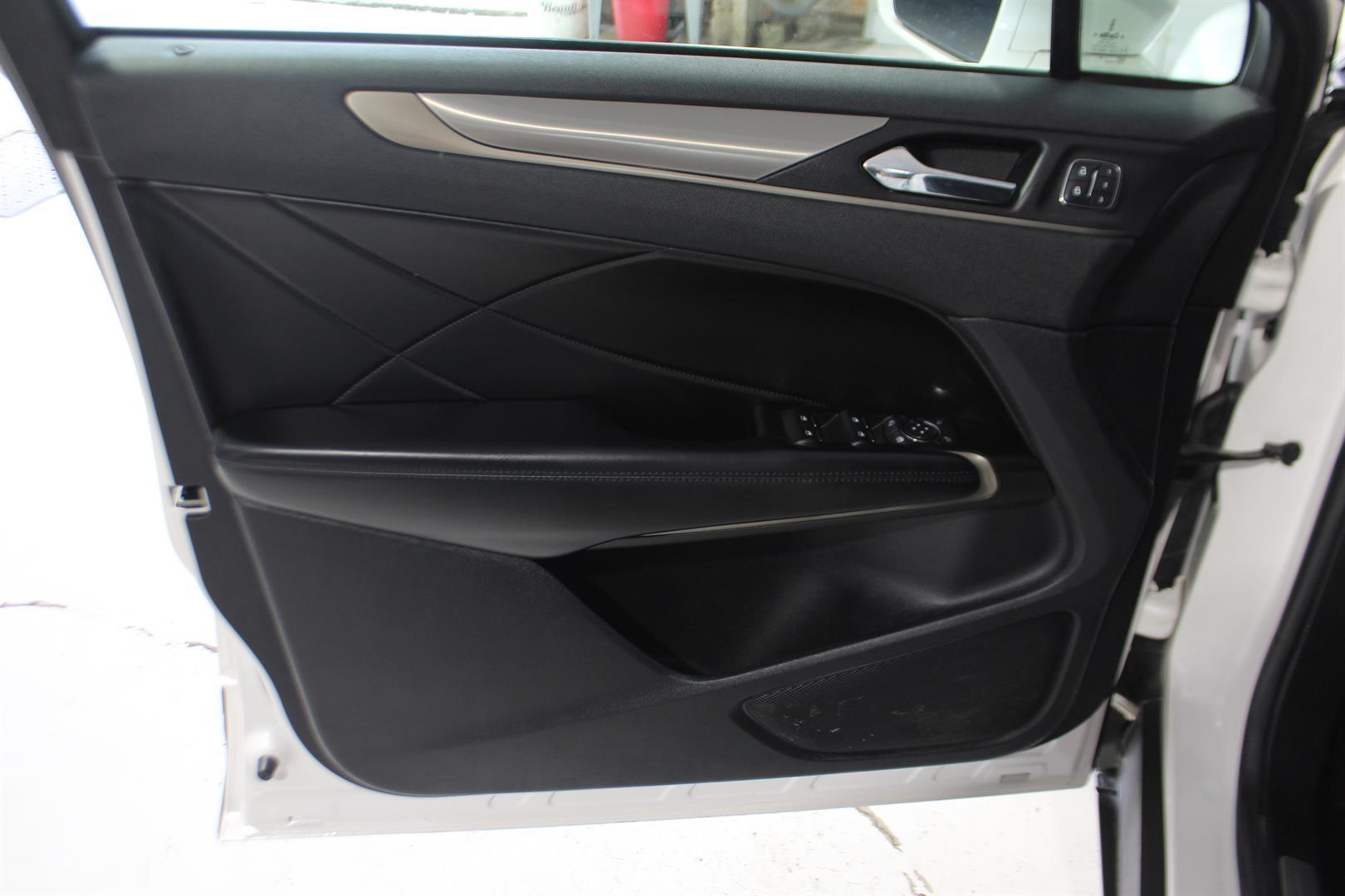 Lincoln MKC 2019 - Image 10