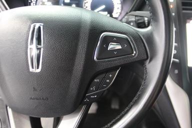 Lincoln MKC 2019 - Thumbnail 18