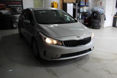 Kia Forte 2017 - Thumbnail 5