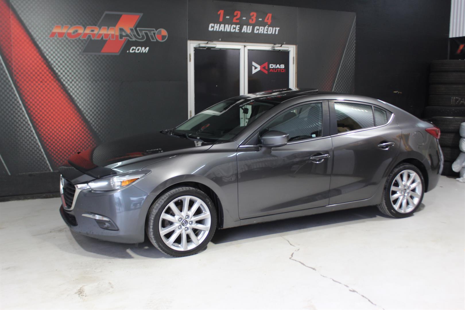 Mazda Mazda3 2017 - Image 2