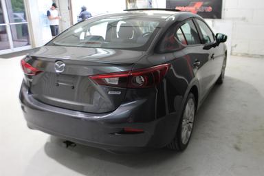 Mazda Mazda3 2017 - Thumbnail 6