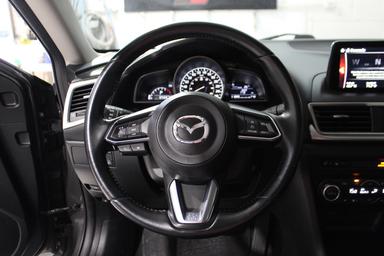 Mazda Mazda3 2017 - Thumbnail 13