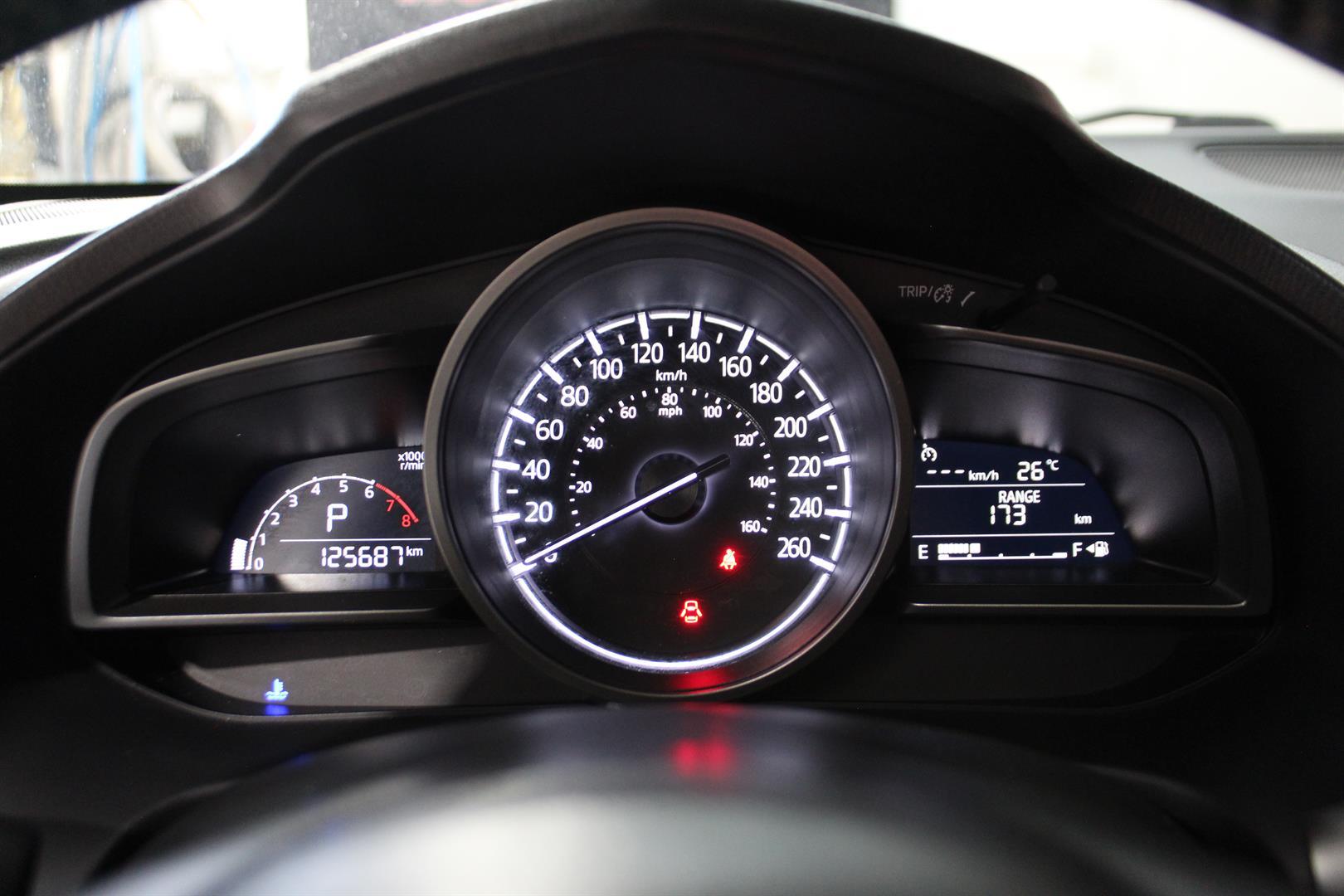 Mazda Mazda3 2017 - Image 16