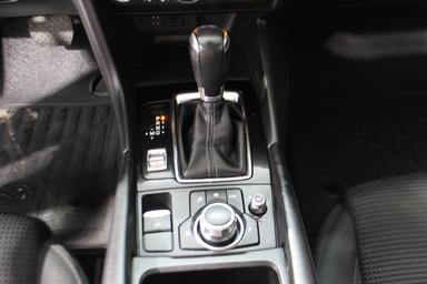 Mazda Mazda3 2017 - Thumbnail 21