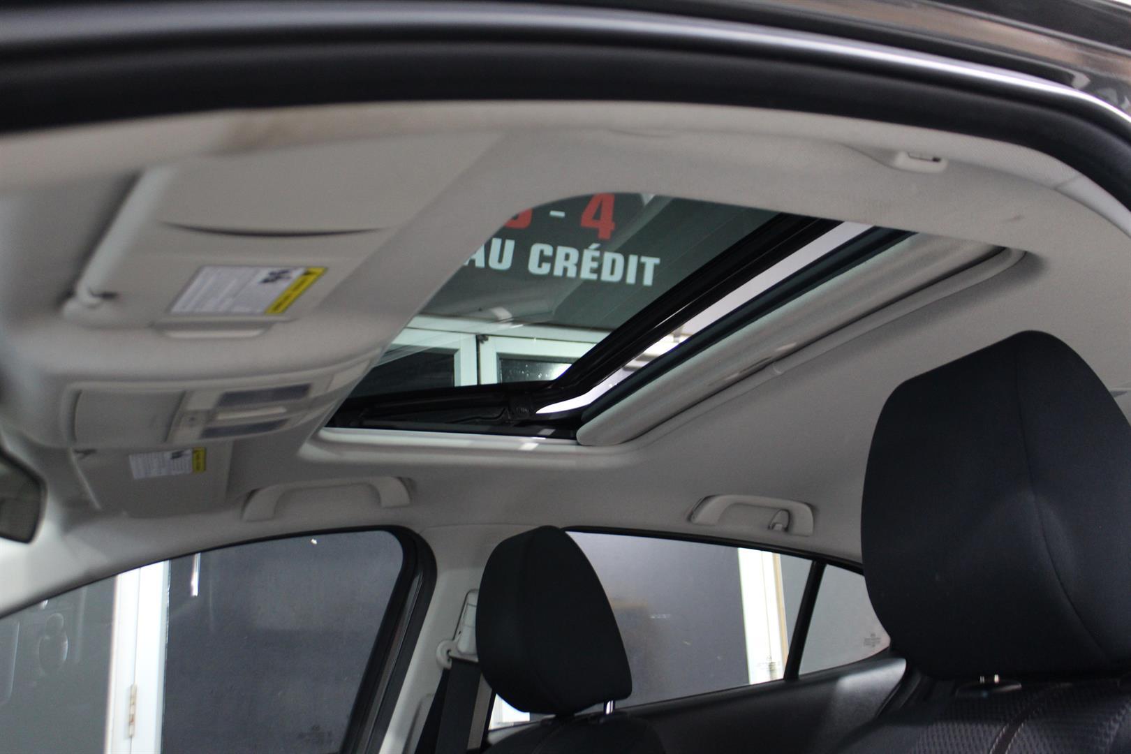 Mazda Mazda3 2017 - Image 12