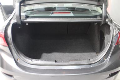 Mazda Mazda3 2017 - Thumbnail 24