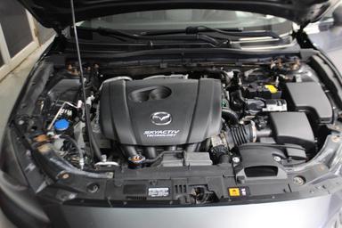 Mazda Mazda3 2017 - Thumbnail 25