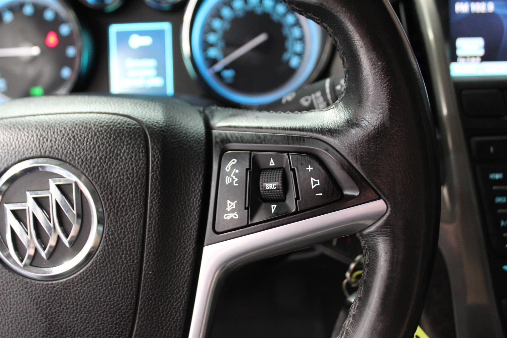 Buick Verano 2017 - Image 15