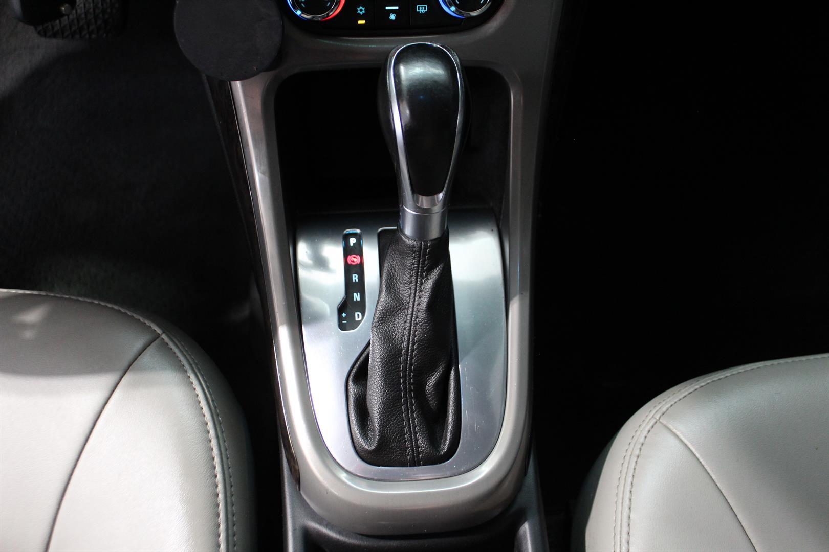 Buick Verano 2017 - Image 22