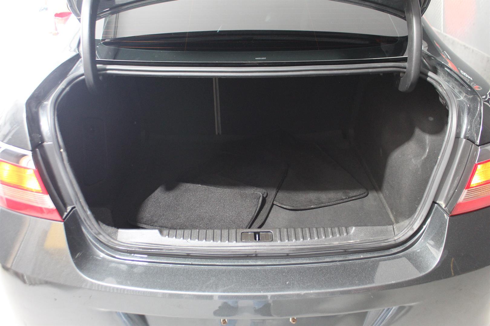 Buick Verano 2017 - Image 25