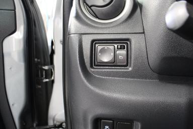 Nissan Micra 2015 - Thumbnail 12