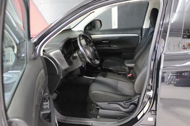 Mitsubishi Outlander 2017 - Thumbnail 10