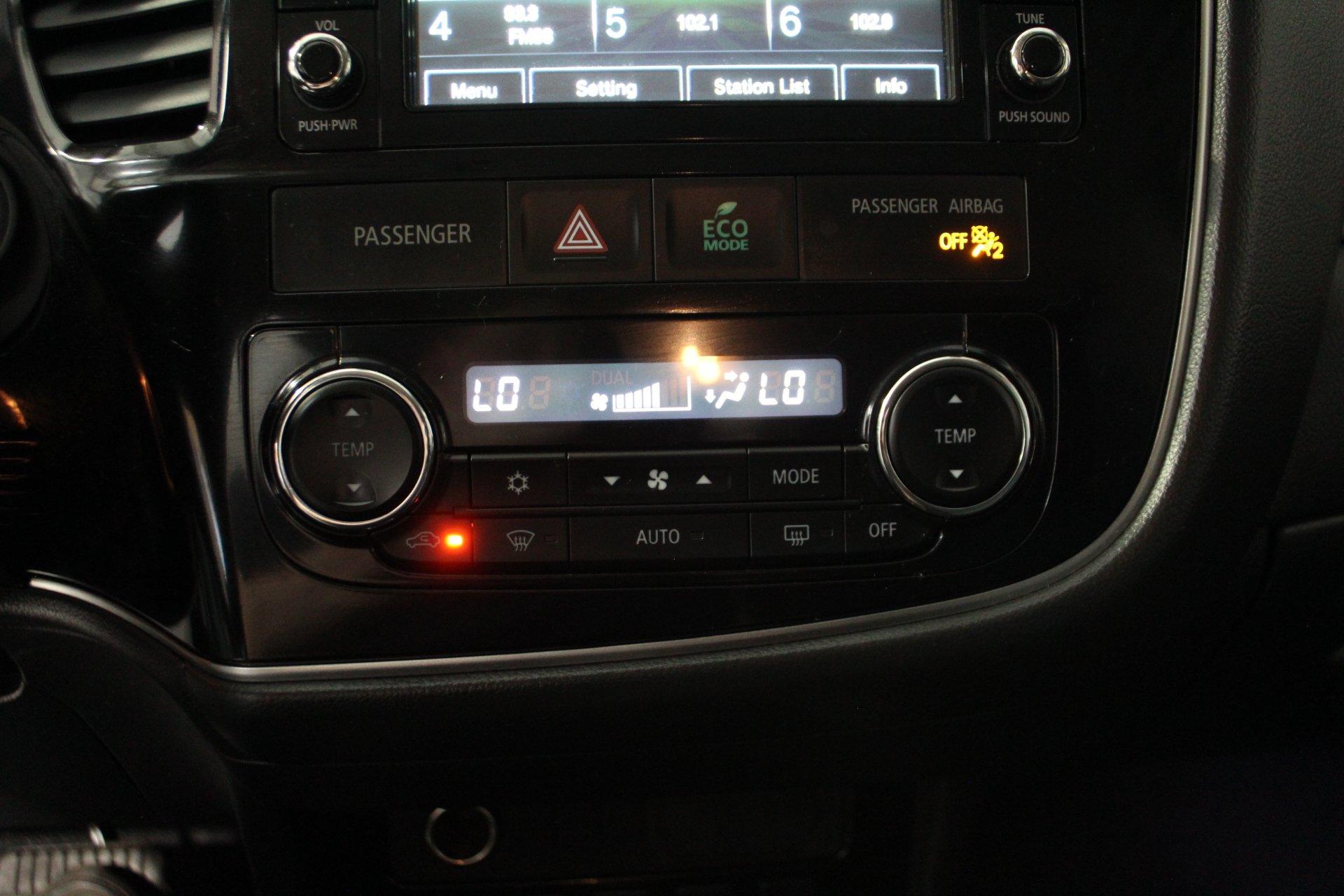 Mitsubishi Outlander 2017 - Image 19