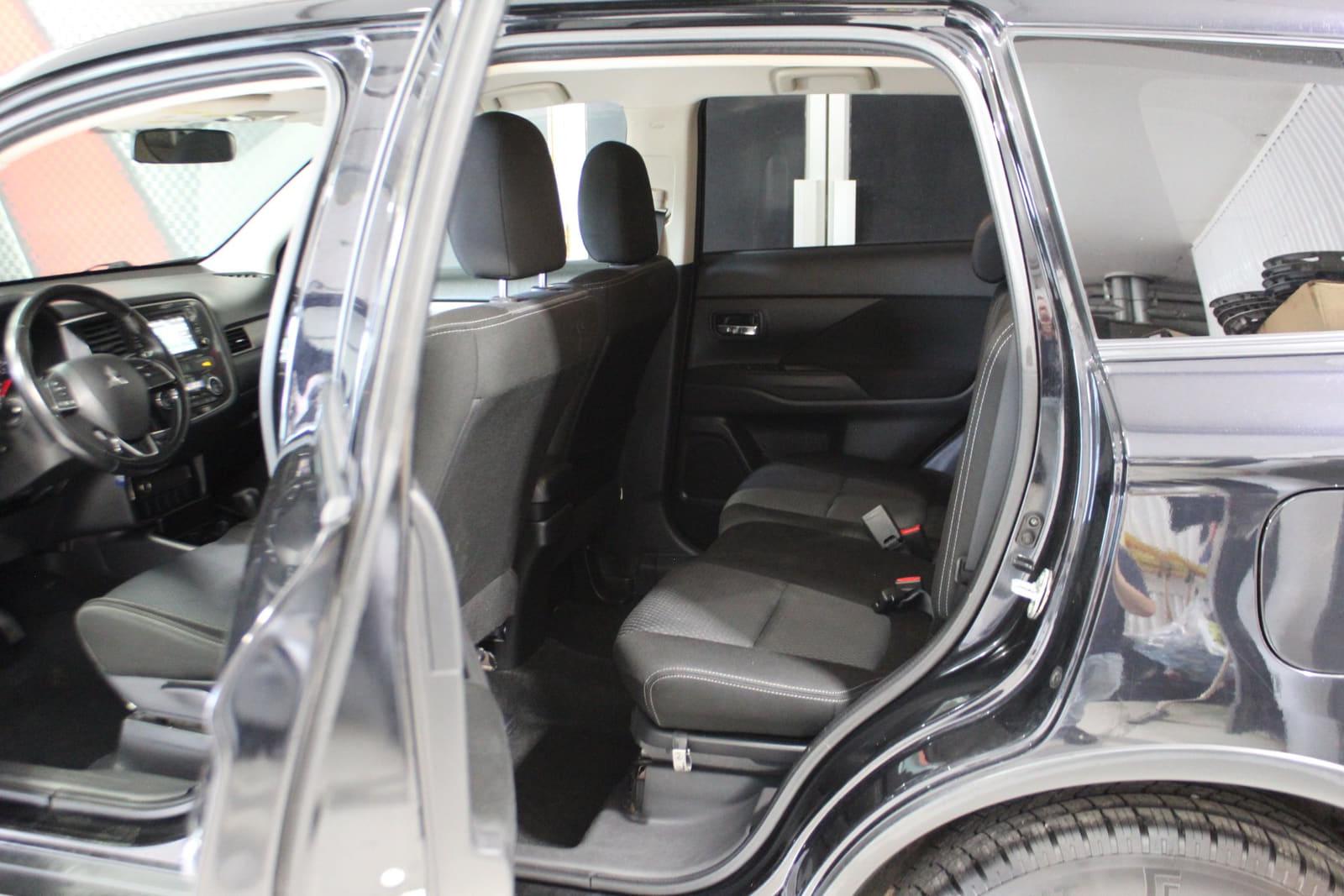 Mitsubishi Outlander 2017 - Image 22