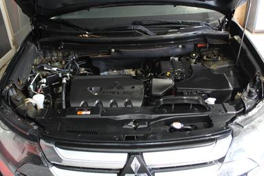 Mitsubishi Outlander 2017 - Thumbnail 24