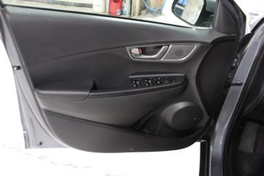 Hyundai Kona EV 2021 - Thumbnail 9