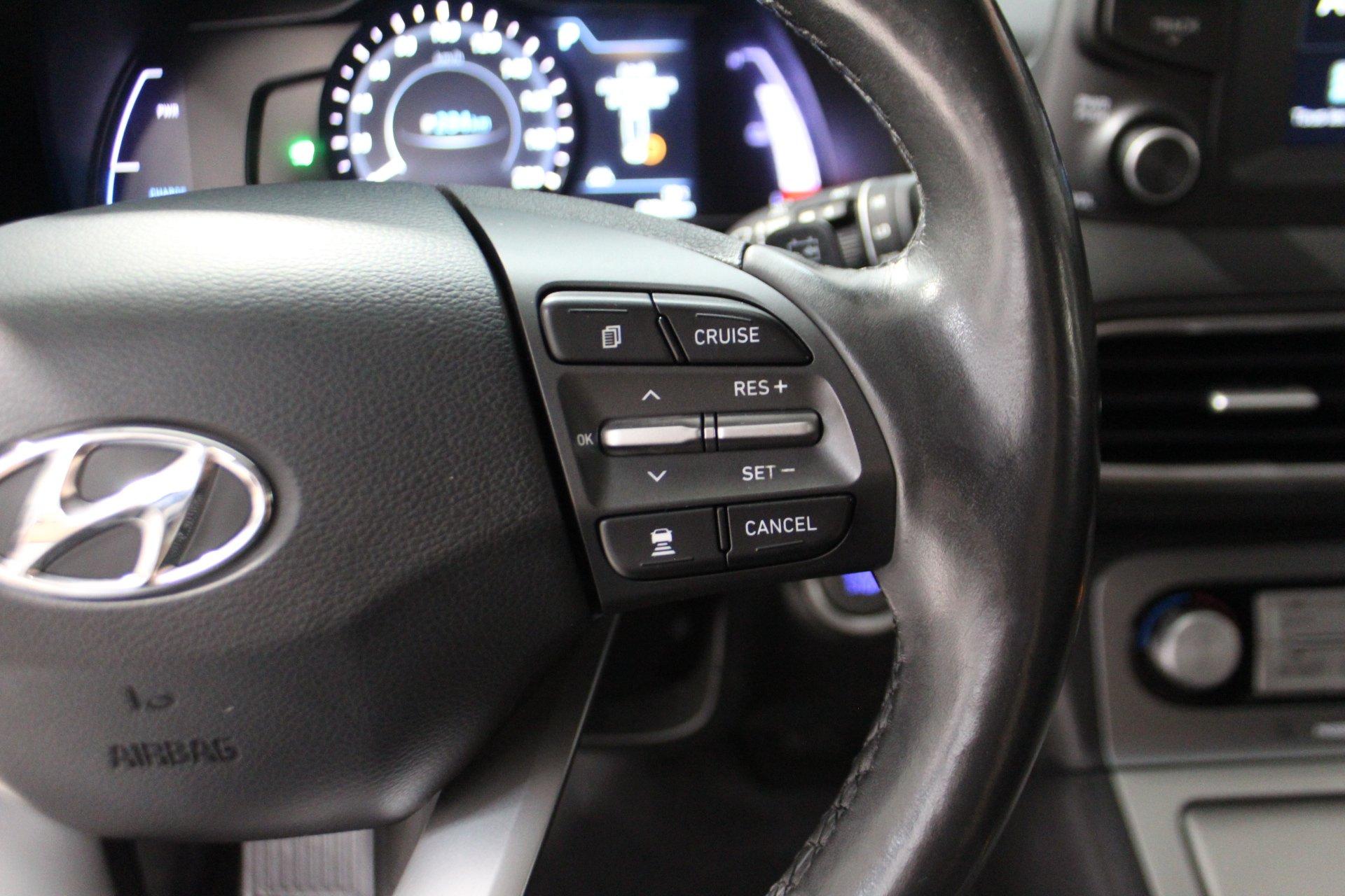 Hyundai Kona EV 2021 - Image 15