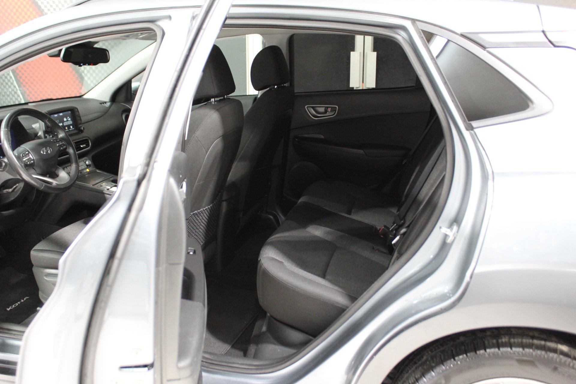 Hyundai Kona EV 2021 - Image 21