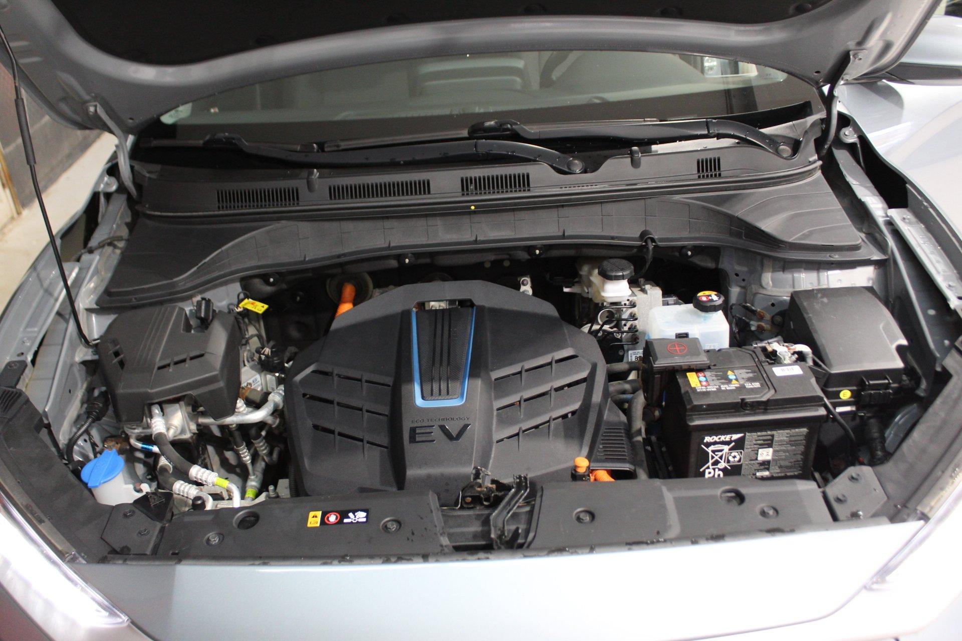 Hyundai Kona EV 2021 - Image 23