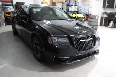Chrysler 300 2017 - Thumbnail 4