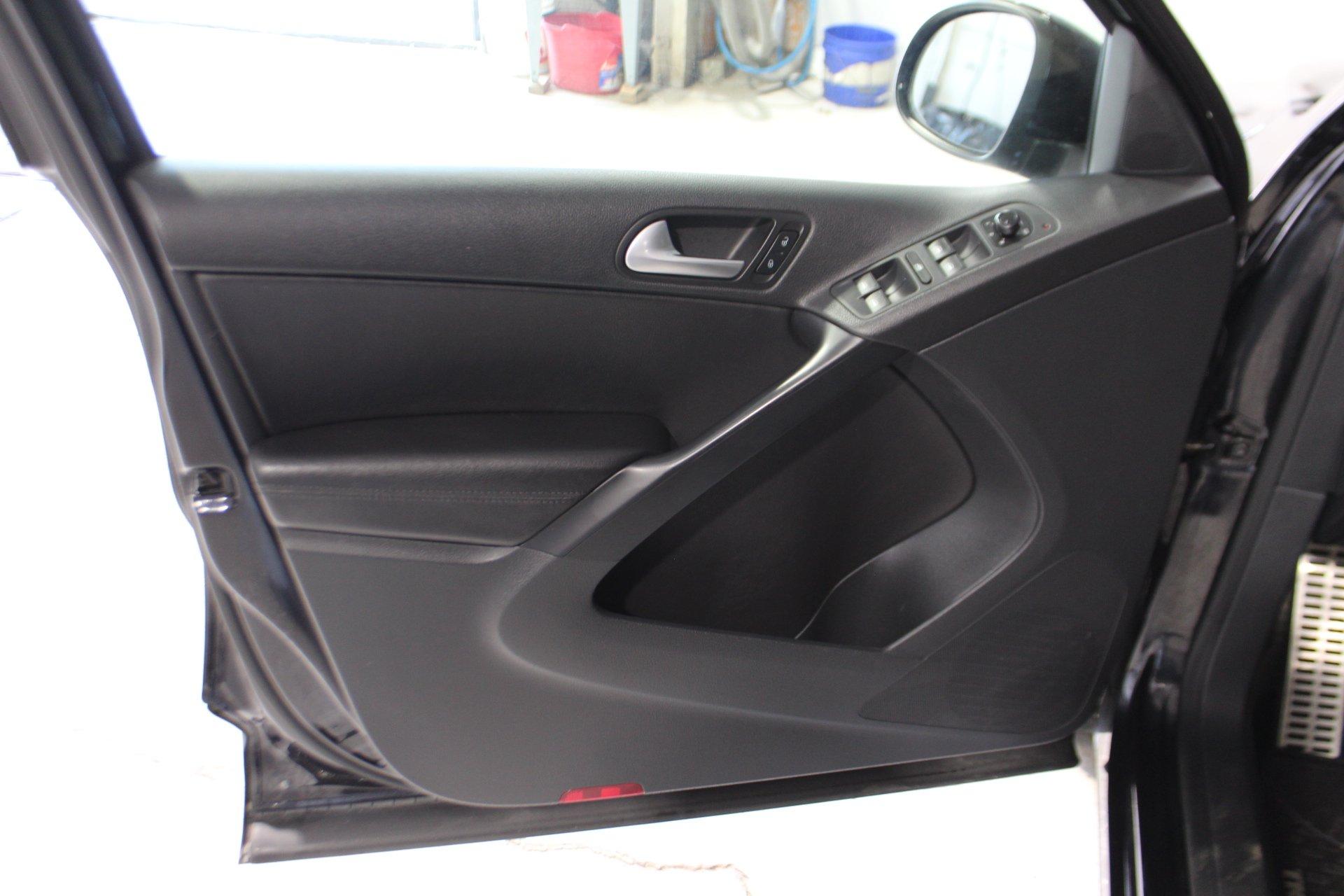 Volkswagen Tiguan 2017 - Image 10