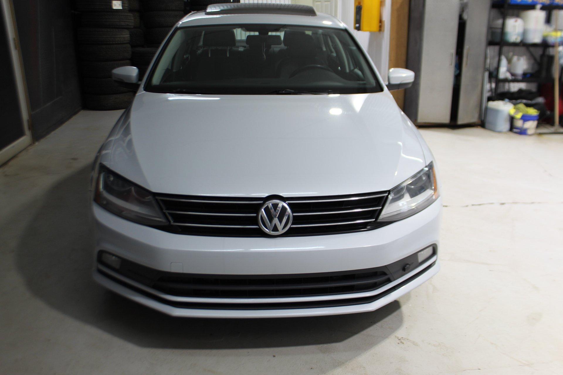 Volkswagen Jetta 2017 - Image 4