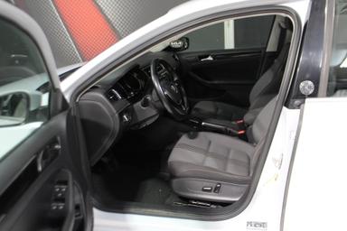 Volkswagen Jetta 2017 - Thumbnail 11