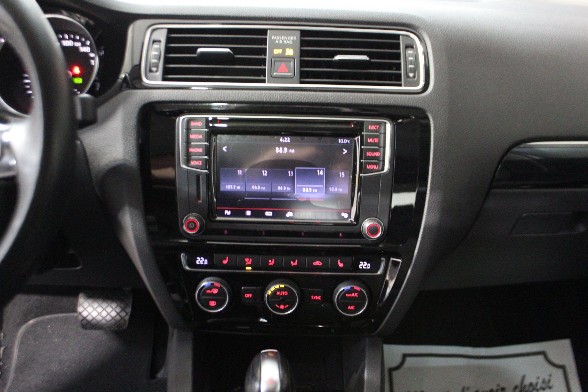 Volkswagen Jetta 2017 - Image 20