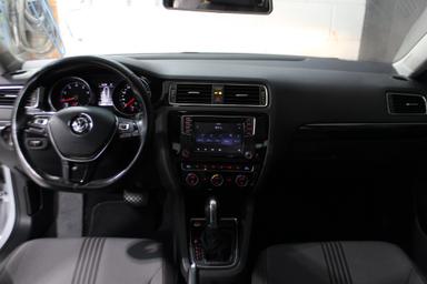 Volkswagen Jetta 2017 - Thumbnail 14