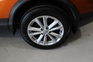 Nissan Qashqai 2018 - Thumbnail 8