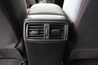 Nissan Qashqai 2018 - Thumbnail 24