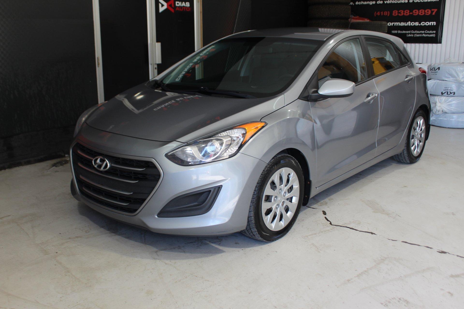 Hyundai Elantra GT 2016 - Image 3
