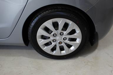 Hyundai Elantra GT 2016 - Thumbnail 8