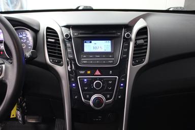 Hyundai Elantra GT 2016 - Thumbnail 17