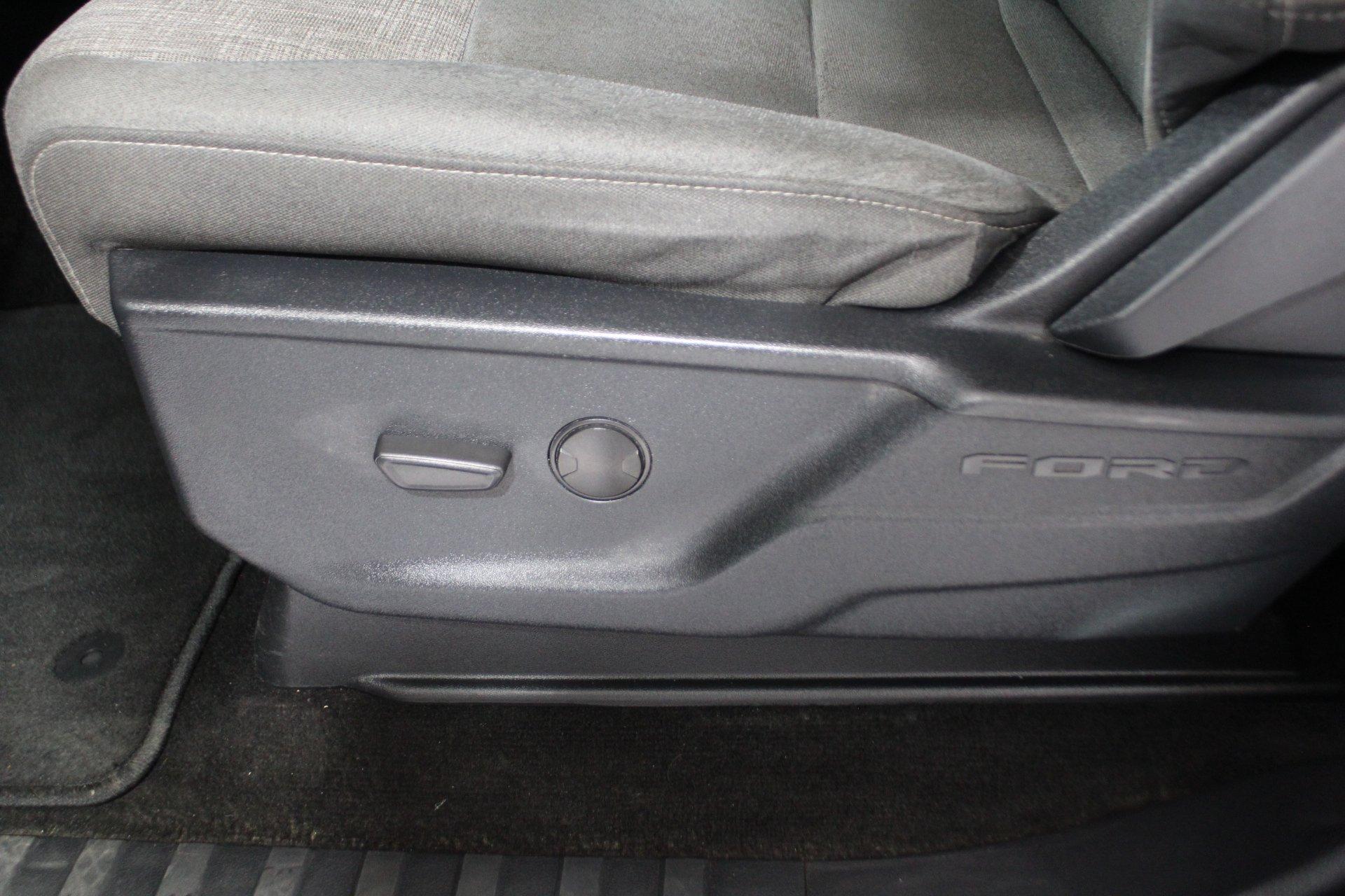 Ford F-150 2022 - Image 11