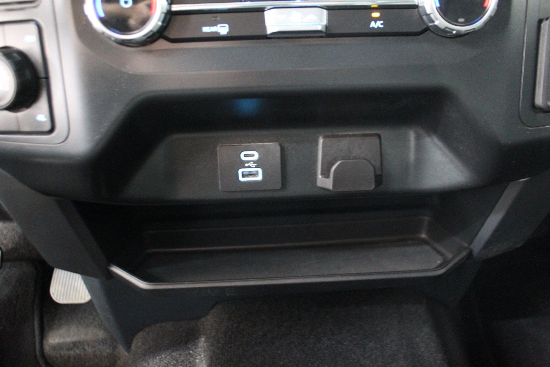 Ford F-150 2022 - Image 23