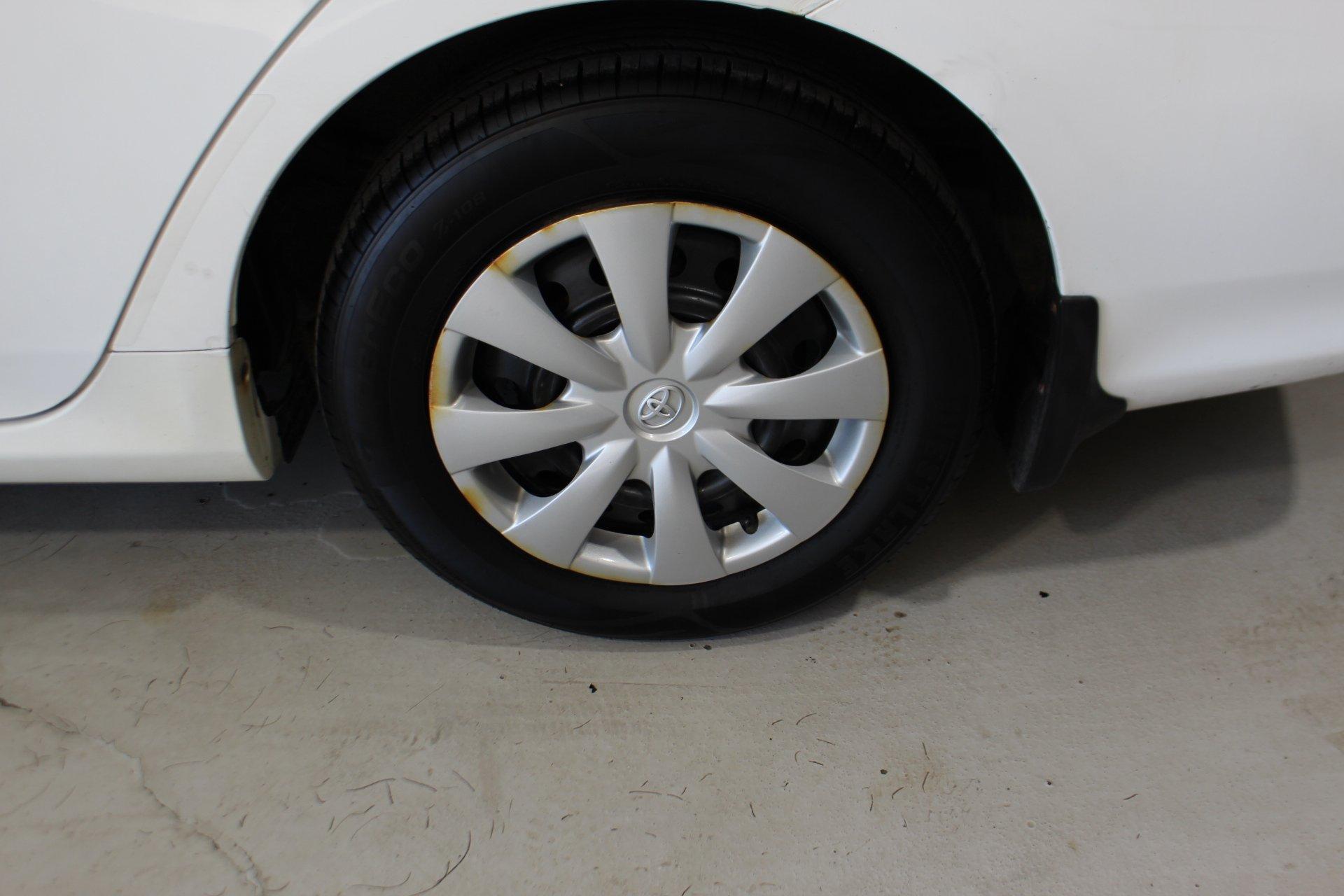 Toyota Corolla 2013 - Image 9