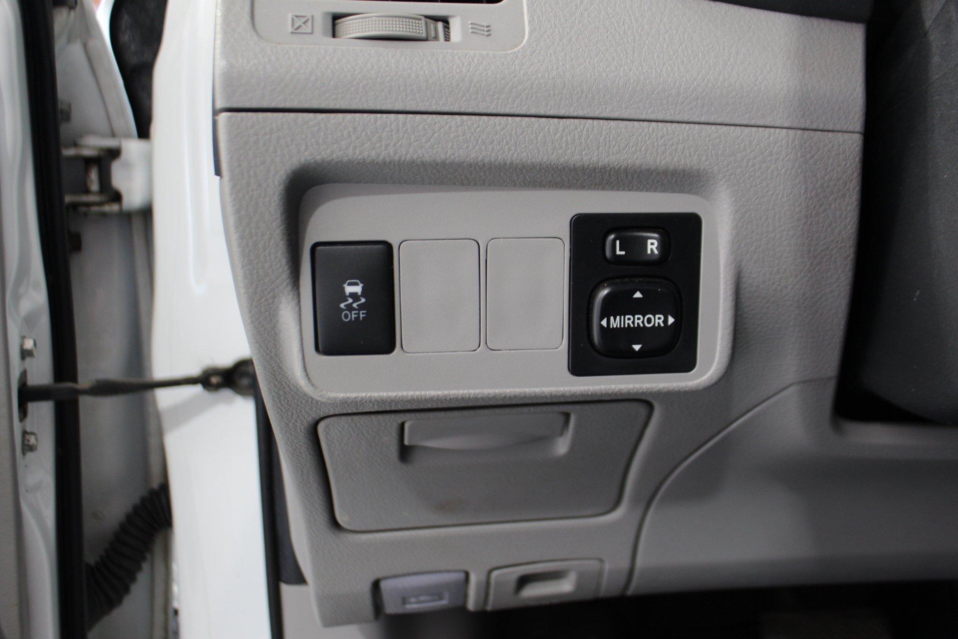 Toyota Corolla 2013 - Image 12