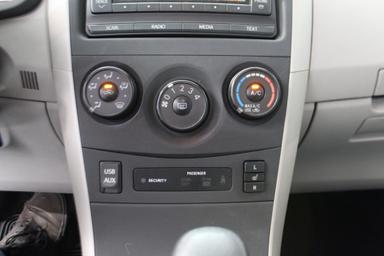 Toyota Corolla 2013 - Thumbnail 20