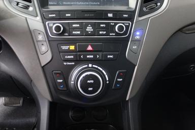 Hyundai Santa Fe 2017 - Thumbnail 23