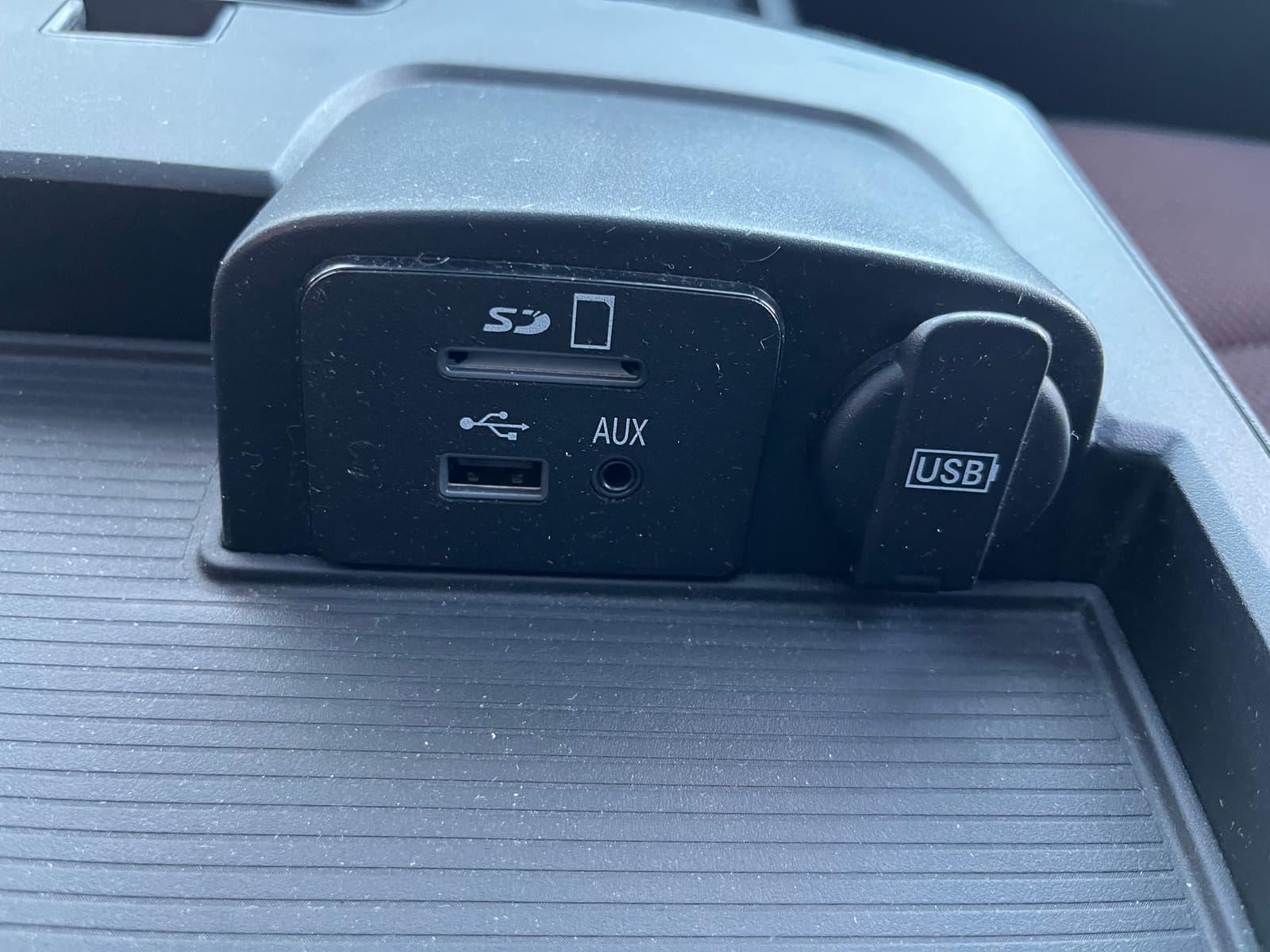 Ram 1500 2015 - Image 16